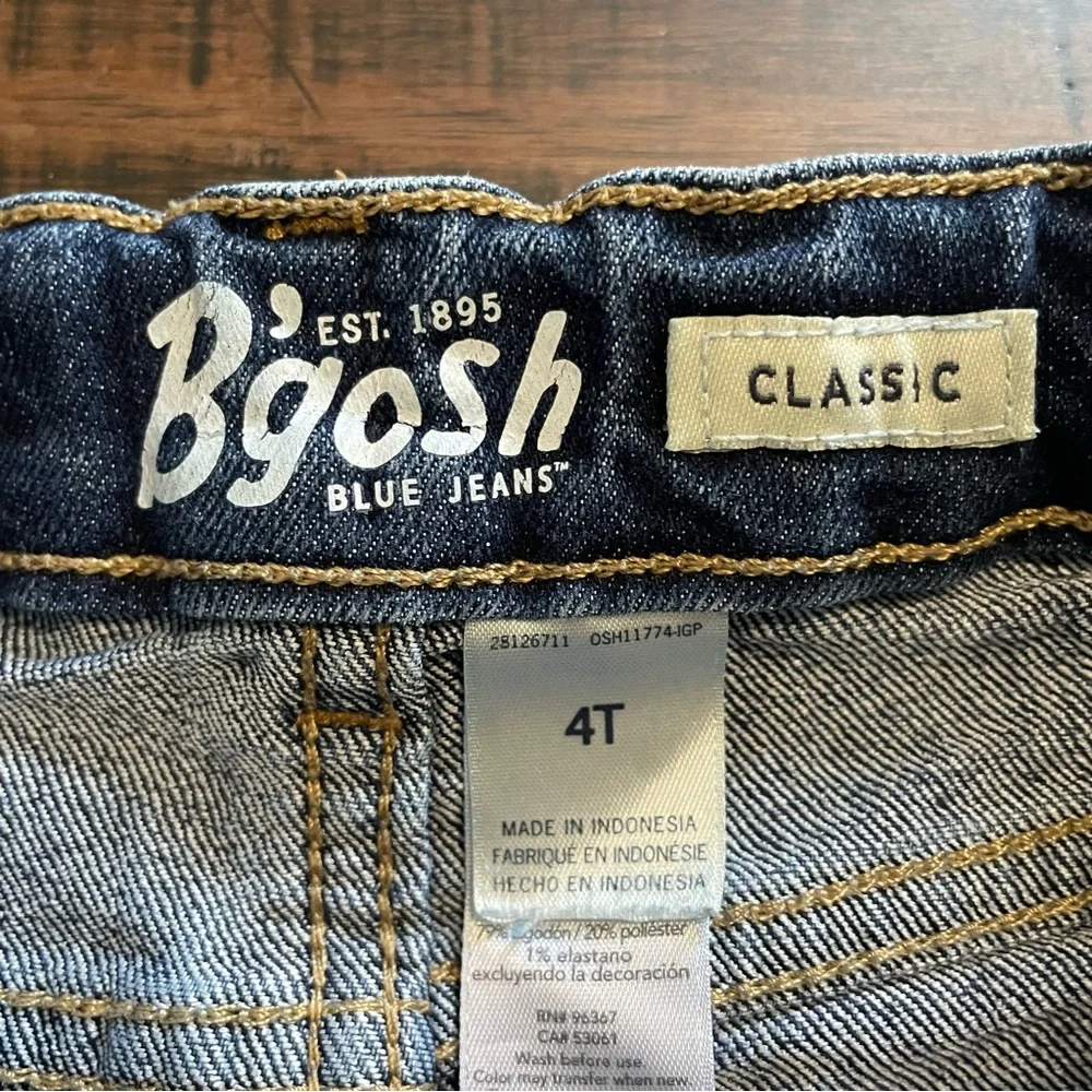 OshKosh Boys Classic Fit Medium Wash Straight Leg Jeans